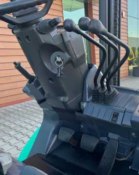 Použité vysokozdvižné vozíky MITSUBISHI FD35NT / Diesel/6012 hours / New price DIESEL VIERRADFRONTSTAPLER (13003885)