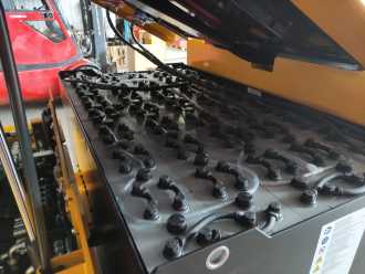 Použité vysokozdvižné vozíky MORA EP100RAS ELEKTRO VIERRADFRONTSTAPLER (12734010)