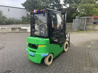 Použité vysokozdvižné vozíky NOBLE CPD18A ELEKTRO VIERRADFRONTSTAPLER (13070246)