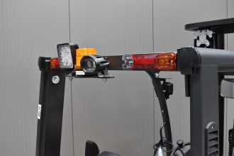 Použité vysokozdvižné vozíky NOBLELIFT CPD 25 A /K801366/ ELEKTRO VIERRADFRONTSTAPLER (13069656)