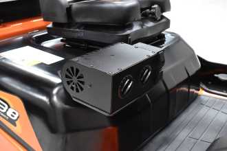 Použité vysokozdvižné vozíky NOBLELIFT CPD 38 A /K801371/ ELEKTRO VIERRADFRONTSTAPLER (13069661)