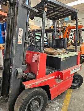 Použité vysokozdvižné vozíky NYK FB25-P50 ELEKTRO VIERRADFRONTSTAPLER (13054412)