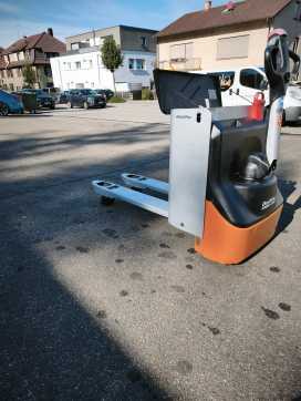Použité vysokozdvižné vozíky STILL ECU 20 ELEKTRO NIEDERHUBWAGENSEMIELEKTRISCH (13070549)