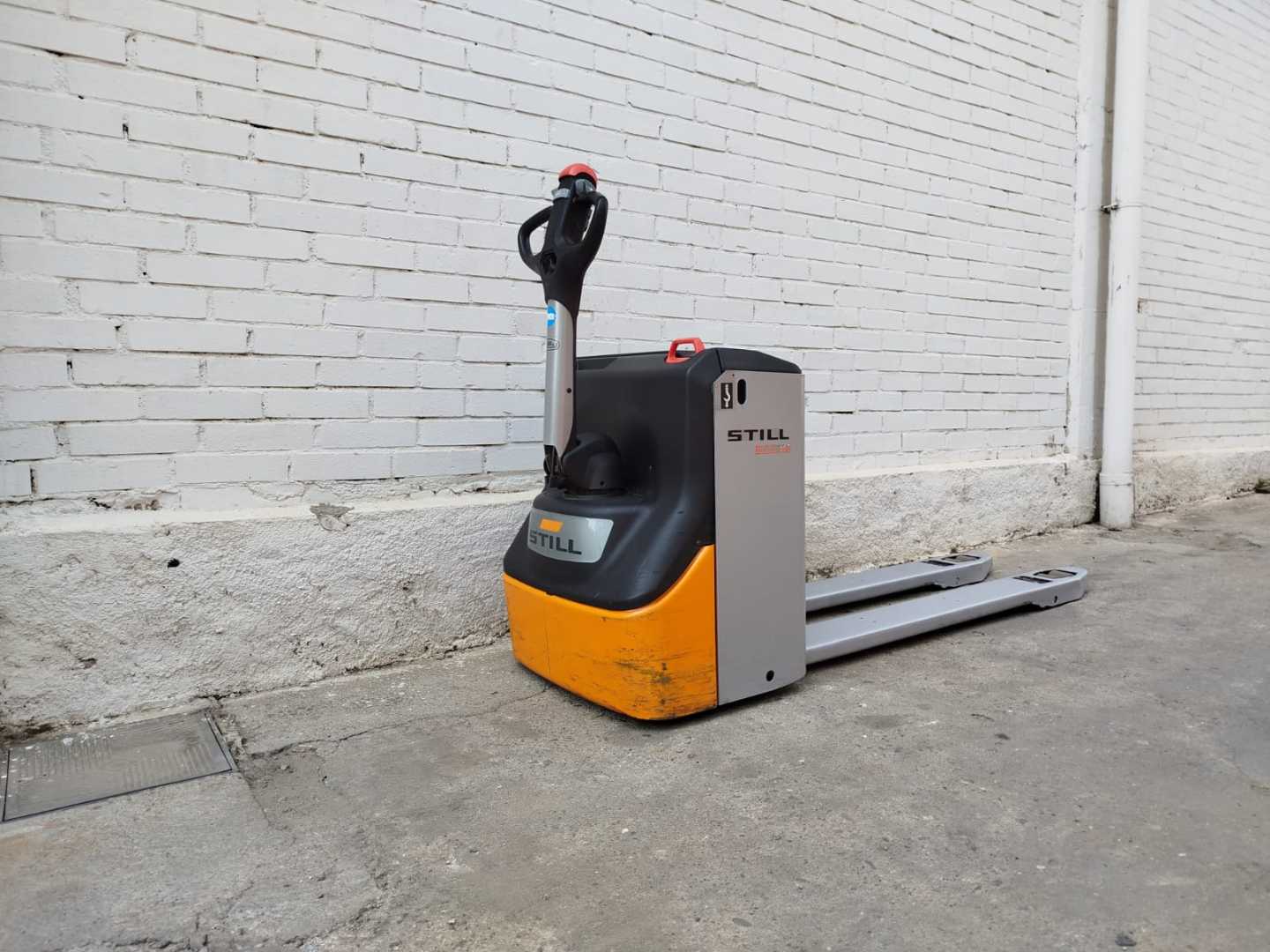 Použité vysokozdvižné vozíky STILL ECU16 ELEKTRO NIEDERHUBWAGENSEMIELEKTRISCH (13067350)
