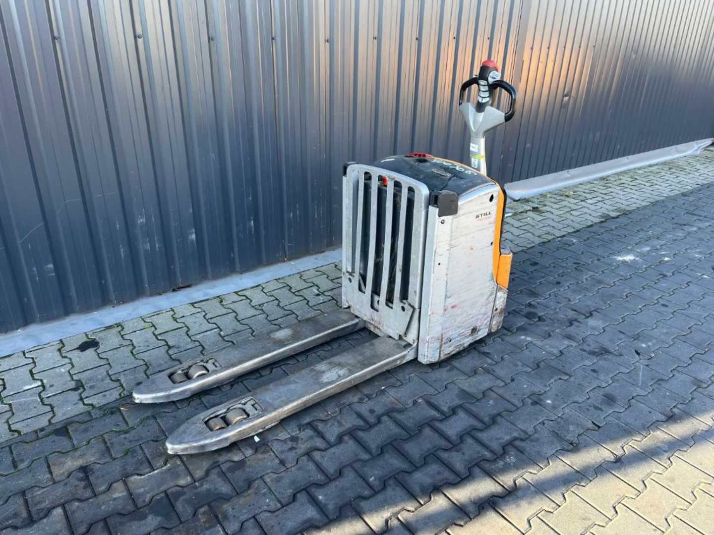 Použité vysokozdvižné vozíky STILL EXU-H20 ELEKTRO NIEDERHUBWAGENDEICHSEL (13075452)