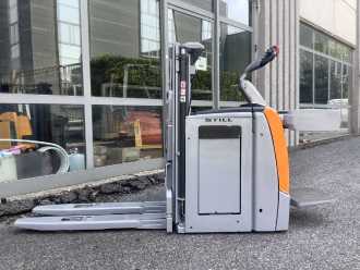 Použité vysokozdvižné vozíky STILL EXV SF14 ELEKTRO HOCHHUBWAGENFAHRERSTAND (13047812)