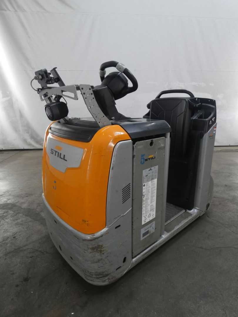 Použité vysokozdvižné vozíky STILL LTX50 ELEKTRO SCHLEPPER (13070773)