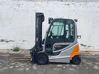 Použité vysokozdvižné vozíky STILL RX 60-30 (batt. 2021) ELEKTRO VIERRADFRONTSTAPLER (13056055)