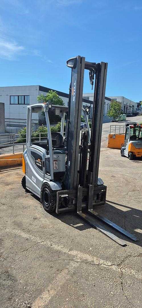 Použité vysokozdvižné vozíky STILL RX 60-40 ELEKTRO VIERRADFRONTSTAPLER (13046876)
