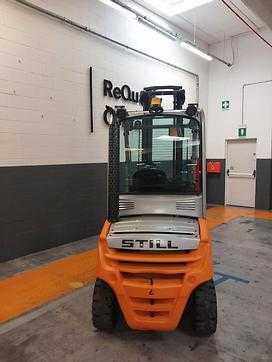 Použité vysokozdvižné vozíky STILL RX 70-30 DIESEL VIERRADFRONTSTAPLER (13070939)
