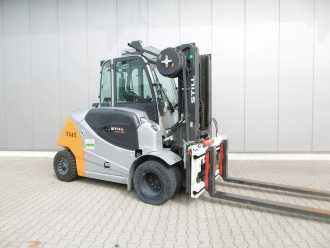 Použité vysokozdvižné vozíky STILL RX 70-80 / 7343 DIESEL VIERRADFRONTSTAPLER (12946537)