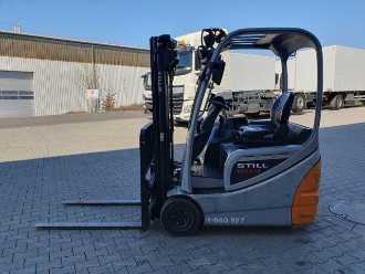 Použité vysokozdvižné vozíky STILL RX20-14 / Triplex: 4.60m! / nur 1.907h! / SS ELEKTRO VIERRADFRONTSTAPLER (13024736)