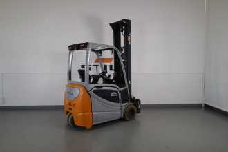 Použité vysokozdvižné vozíky STILL RX20-18 ELEKTRO DREIRADFRONTSTAPLER (13013170)