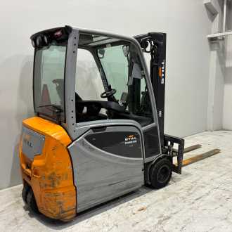 Použité vysokozdvižné vozíky STILL RX20-20L_LI-ION ELEKTRO DREIRADFRONTSTAPLER (13074664)