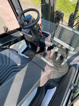 Použité vysokozdvižné vozíky STILL RX60-40 ELEKTRO VIERRADFRONTSTAPLER (13032455)