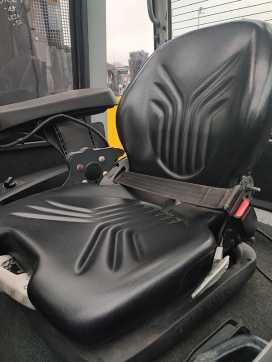 Použité vysokozdvižné vozíky STILL RX70-45T DIESEL VIERRADFRONTSTAPLER (13005085)