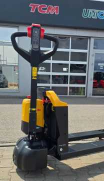 Použité vysokozdvižné vozíky TCM PWL 15 E-Q2 BRAND NEW WEITERE NIEDERHUBWAGENDEICHSEL (13055878)