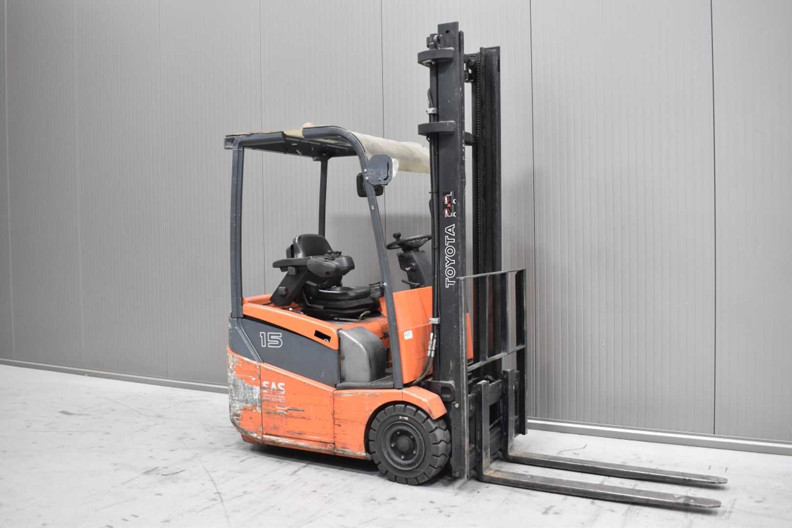 Použité vysokozdvižné vozíky TOYOTA 7FBEST15 /59093/ ELEKTRO DREIRADFRONTSTAPLER (13073122)