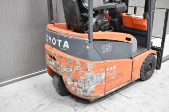 Použité vysokozdvižné vozíky TOYOTA 7FBEST15 /59093/ ELEKTRO DREIRADFRONTSTAPLER (13073122)