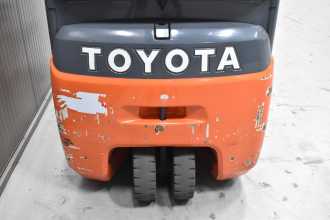 Použité vysokozdvižné vozíky TOYOTA 8FBE16T /58009/ ELEKTRO DREIRADFRONTSTAPLER (13054724)