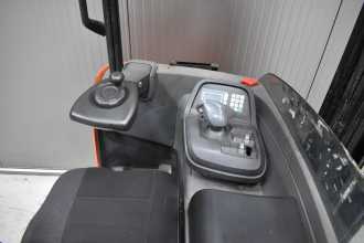 Použité vysokozdvižné vozíky TOYOTA RRE 140 H /59030/ ELEKTRO SCHUBMASTSTAPLER (13073126)