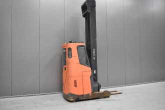 Použité vysokozdvižné vozíky TOYOTA RRE 140 HCC /54555/ ELEKTRO SCHUBMASTSTAPLER (12999036)