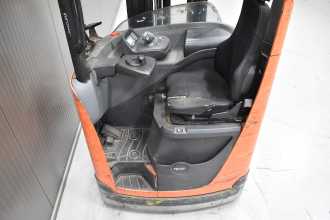 Použité vysokozdvižné vozíky TOYOTA RRE 140 HE /59029/ ELEKTRO SCHUBMASTSTAPLER (13073125)