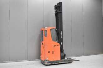 Použité vysokozdvižné vozíky TOYOTA RRE 160 CC /54562/ ELEKTRO SCHUBMASTSTAPLER (12958206)