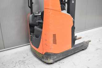 Použité vysokozdvižné vozíky TOYOTA RRE 160 H /57974/ ELEKTRO SCHUBMASTSTAPLER (13055315)