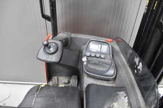 Použité vysokozdvižné vozíky TOYOTA RRE 160 H /58257/ ELEKTRO SCHUBMASTSTAPLER (13066223)