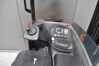 Použité vysokozdvižné vozíky TOYOTA RRE 160 H /59025/ ELEKTRO SCHUBMASTSTAPLER (13075006)