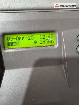 Použité vysokozdvižné vozíky UNICARRIERS 160 SDTFVHS 540 XJN-Fahrerquersitzstapler-2956h ELEKTRO SEITENSTAPLER (13061296)