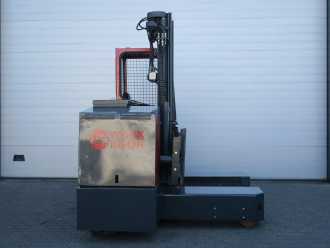 Použité vysokozdvižné vozíky WEITERE Compact 2504 ELEKTRO VIERWEGESTAPLER (13012038)