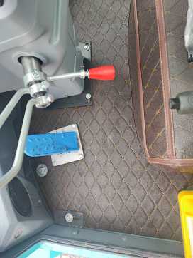 Použité vysokozdvižné vozíky WEITERE F30 DIESEL GELAENDESTAPLER (13025208)