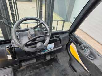 Použité vysokozdvižné vozíky YALE GDP60VX DIESEL VIERRADFRONTSTAPLER (13057323)