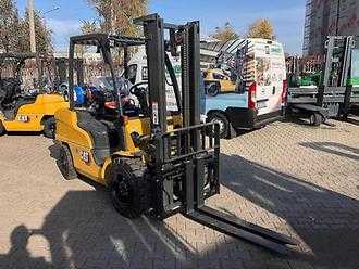 Used Forklift Truck CATERPILLAR CAT GP35N GAS VIERRADFRONTSTAPLER (13074326)
