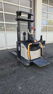 Used Forklift Truck CROWN Eti4040 1,6TF ELEKTRO HOCHHUBWAGENDEICHSEL (13075904)