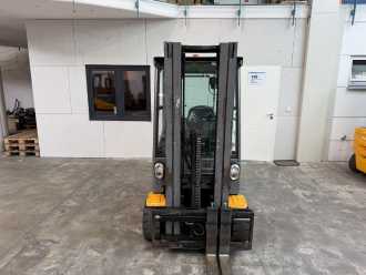 Used Forklift Truck JUNGHEINRICH EFG 320 / Halbkabine / STVZO ELEKTRO VIERRADFRONTSTAPLER (13065366)