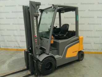 Used Forklift Truck JUNGHEINRICH EFG 435 E GE180-310ZT ELEKTRO VIERRADFRONTSTAPLER (12927286) backdrop