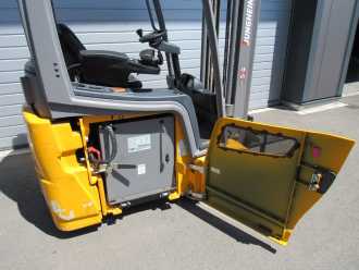 Used Forklift Truck JUNGHEINRICH EFG215 ELEKTRO DREIRADFRONTSTAPLER (13076508)
