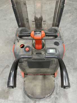 Used Forklift Truck LINDE D12AP-133 ELEKTRO HOCHHUBWAGENDEICHSEL (13067175)