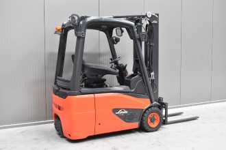 Used Forklift Truck LINDE E 16 - 02 /58848/ ELEKTRO DREIRADFRONTSTAPLER (13066188)