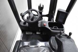 Used Forklift Truck LINDE E 16 - 02 /58848/ ELEKTRO DREIRADFRONTSTAPLER (13066188)