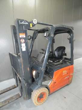Used Forklift Truck LINDE E15 - 01 ELEKTRO DREIRADFRONTSTAPLER (13076048)
