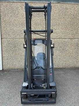 Used Forklift Truck LINDE E16C-02 (740h) NEW BATTERY ELEKTRO DREIRADFRONTSTAPLER (13053594)