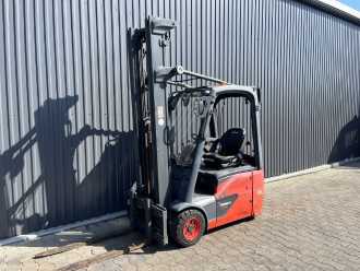 Used Forklift Truck LINDE E16C-02 ELEKTRO DREIRADFRONTSTAPLER (13060735) backdrop