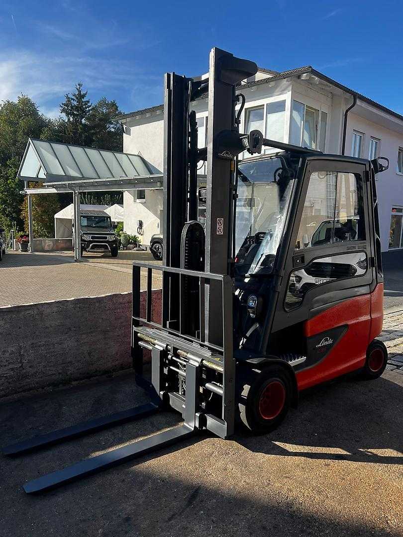 Used Forklift Truck LINDE E35HL-01 ELEKTRO VIERRADFRONTSTAPLER (13076197)
