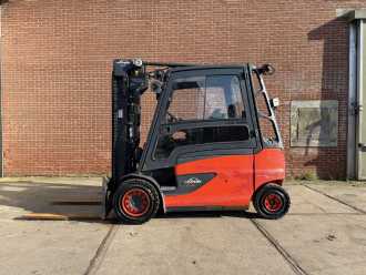 Used Forklift Truck LINDE E45HL-01/600 ELEKTRO VIERRADFRONTSTAPLER (13031672)
