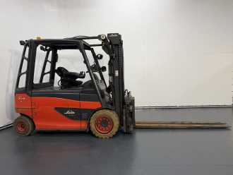 Used Forklift Truck LINDE E50HL-01 ELEKTRO VIERRADFRONTSTAPLER (13039527)
