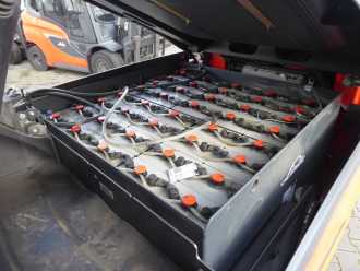 Used Forklift Truck LINDE E50HL-01 ELEKTRO VIERRADFRONTSTAPLER (13067011)